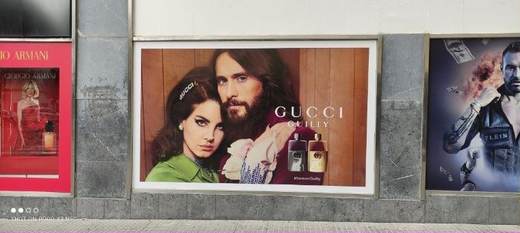 Gráfica de campaña en perfumería